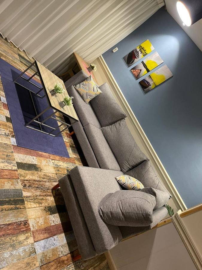 Alexander House Apartment Александрия Екстериор снимка